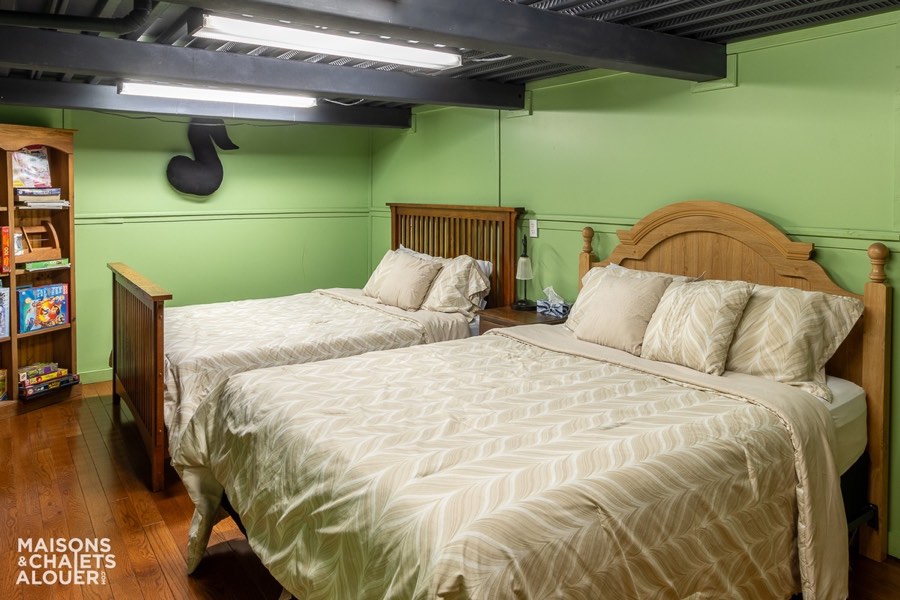 Quarto com 2 camas queen